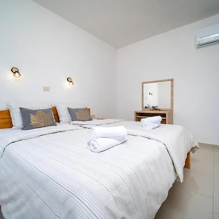 Cyprian By Guide Kampor