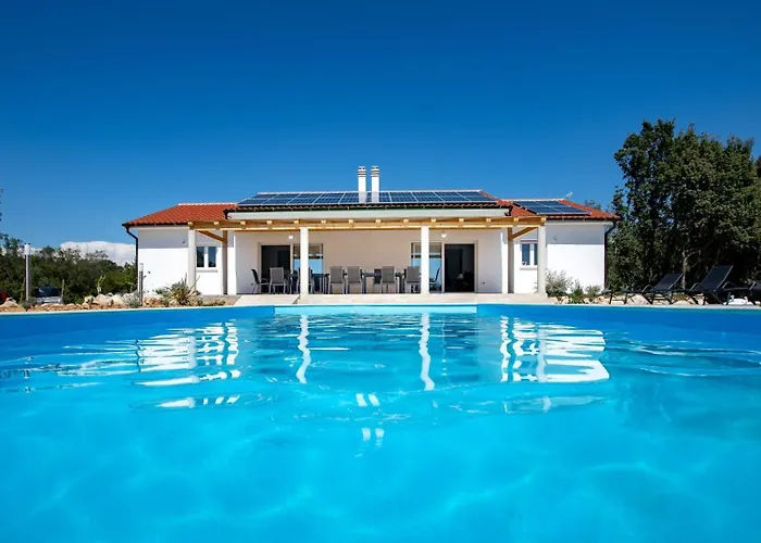 Cyprian By Guide * Kampor